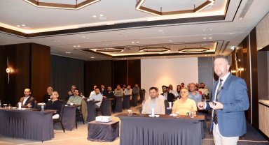 HRÜ Hastanesi'nde sanal kalp anjiyografisi toplantısı düzenlendi