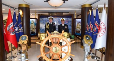 İngiltere Deniz Kuvvetleri Komutanı Key, Deniz Kuvvetleri Karargahını ziyaret etti