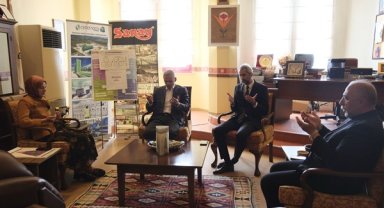 Karaman Valisi Çiçekli, Saray Holding’e taziye ziyareti gerçekleştirdi