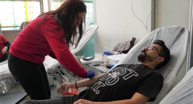 Keçiören Belediyesi ve Türk Kızılay’ın iş birliğinde kan bağışı kampanyası düzenlendi