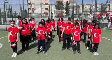 Şanlıurfa’da otizmli öğrenciler 23 Nisan gösterisi düzenledi