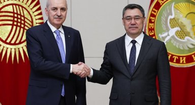 TBMM Başkanı Kurtulmuş, Kırgız Cumhurbaşkanı Caparov ile görüştü