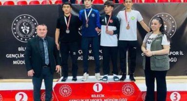 U15 Grekoromen Güreş Türkiye Grup Müsabakalarında Kütahyalı sporculardan büyük başarı