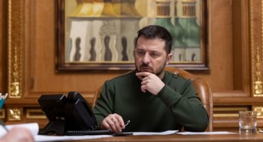 Ukrayna Devlet Başkanı Zelenski, İspanya'ya yardım teklif etti