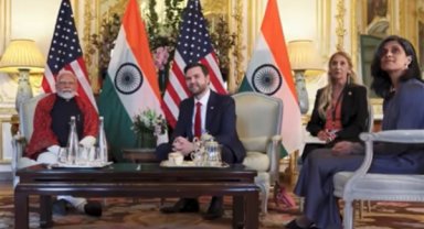 Vance ve Modi, olumlu ABD-Hindistan ticaret görüşmelerini övdü