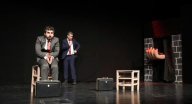 10. Amed Tiyatro Festivali’nde Rutbun oyunu sahnelendi