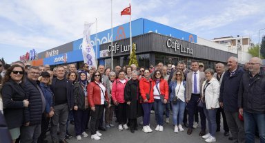 Başkan Sarıkurt, Emek ve Dayanışma Günü’nde düzenlenen yürüyüşe katıldı