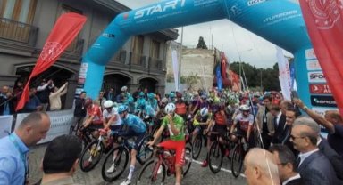 Cumhurbaşkanlığı Bisiklet Turu’nda pedallar Meryemana’ya çevrildi