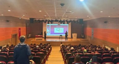 Dicle Üniversitesi’nde Sermaye Piyasaları ve Bankacılık Sektörü Konferansı düzenlendi