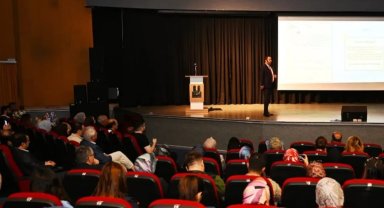 Erzurum'da kamu personeline “Resmî Yazışma Kuralları” eğitimi verildi