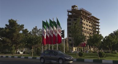 İran, İsrail'in Gazze'ye yardım taşıyan gemiye düzenlediği İHA saldırısını kınadı