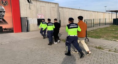 Sakarya'da düzenlenen uyuşturucu operasyonunda 5 kişi tutuklandı