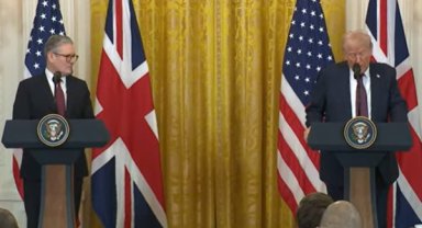Trump, İngiltere ile ABD arasında ''tam ve kapsamlı'' bir ticaret anlaşmasını doğruladı