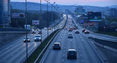 TÜİK- Türkiye'de 266 bin 855 adet ölümlü yaralanmalı trafik kazası meydana geldi