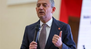 CHP Genel Başkanı Özel'den Babalar Günü mesajı