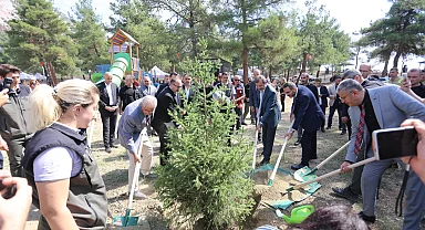 Bursa Gürsu'da yanan alanda ilk ders yapıldı