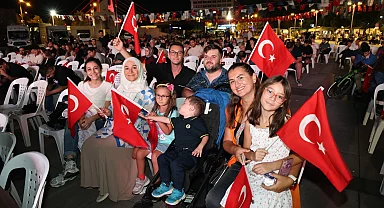 Kocaelililer, milli coşkuyu dev ekranda yaşadı