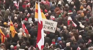 AB, Trump'ın Grönland'a yönelik gümrük vergileri konusunda acil toplanıyor