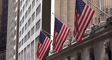 ABD borsaları, Fed’in faiz oranlarını sabit tutmasıyla karışık bir seyir izledi