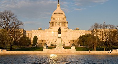 ABD senatosu hükümet finansman paketini onayladı