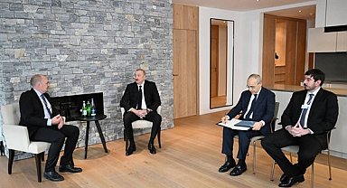 Aliyev, Vestas Wind Systems üst düzey yöneticisiyle Davos’ta görüştü