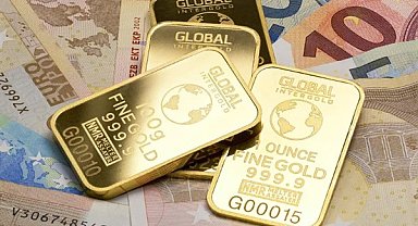 Altın, ilk kez 5.200 doları aştı