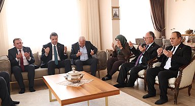 Arıkan, Gülşah Durbay’ın ailesine taziye ziyaretinde bulundu