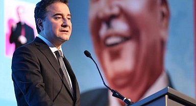 Babacan: Dışarıdan gelen destekler bugün vardır, yarın olmayabilir