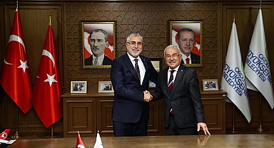 Bakan Işıkhan, Ordu Büyükşehir Belediyesini ziyaret etti