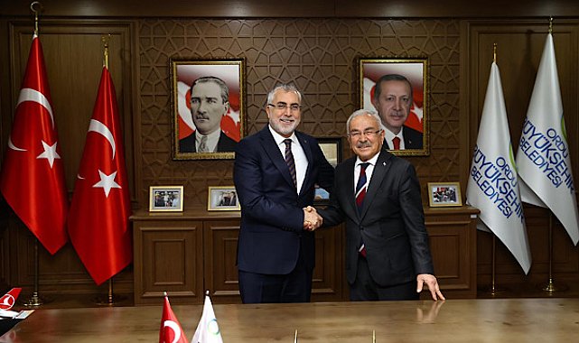 Bakan Işıkhan, Ordu Büyükşehir Belediyesini ziyaret etti