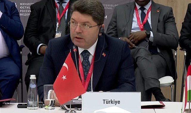 Bakan Tunç, Bartın’da Yüzyılın Konut Projesi kura çekimine katıldı