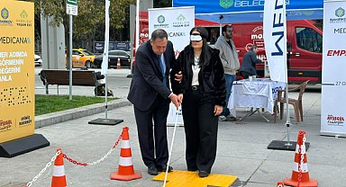 Bakırköy’de görme engellilerle empati deneyimi