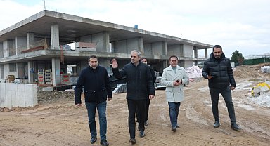 Başkan Çiftçi, Çayırova Spor Lisesi inşaatındaki çalışmaları inceledi