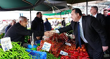 Başkan Dutlulu, Perşembe Pazarı esnafını ziyaret etti