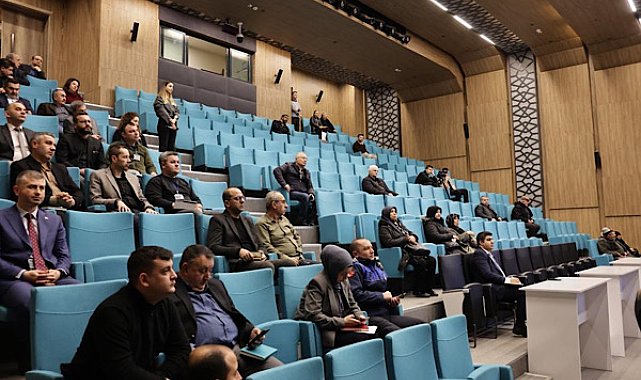 Başkan Kahveci, Halk Günü Toplantısı’nda vatandaşların taleplerini dinledi