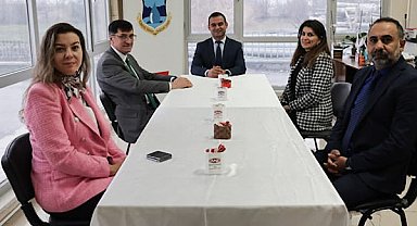 Başkan Kahveci, Mikro Kredi Ofisi'ni ziyaret etti