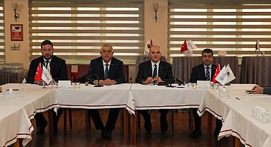 Başkan Özlü, Gümüşova OSB sanayicileriyle buluştu