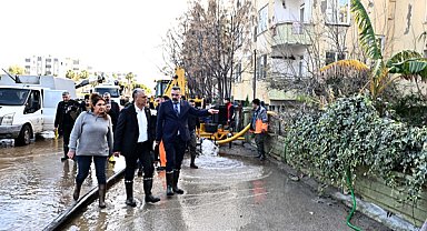 Başkan Uysal: Bölgede aşırı su yığılmasına neden olan teknik sorunu tespit edeceğiz