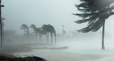 Batı Karadeniz’de kuvvetli fırtına uyarısı