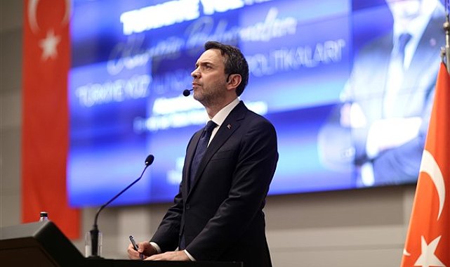 Bayraktar, Manisa’da Genişletilmiş İl Danışma Meclisi Toplantısı’na katıldı