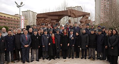 Beylikdüzü’nde Kıbrıs Türk halkının liderleri Denktaş ve Küçük anıldı