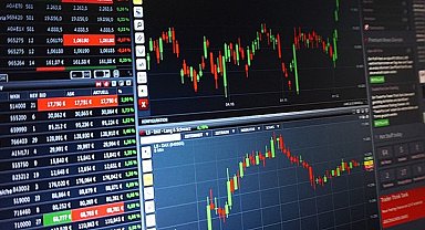 BIST 30 Endeksi'nde işlem hacmi son bir aylık ortalamanın üzerinde