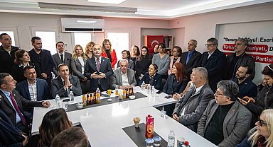 CHP Genel Başkan Yardımcısı Karabat Bornova’da projeleri inceledi