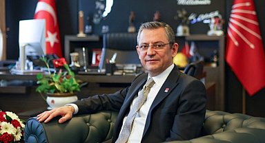 CHP Genel Başkanı Özel, Kamer Genç’i andı