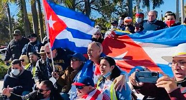  Çin Küba'ya desteğini açıkladı