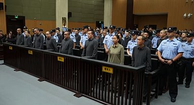 Çin, Myanmar'da milyar dolarlık suç imparatorluğunu yöneten çetenin 11 üyesini idam etti