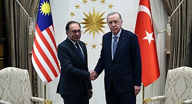 Cumhurbaşkanı Erdoğan, Malezya Başbakanı İbrahim’i karşıladı