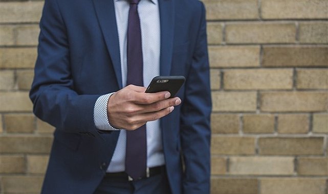 Dar, İranlı mevkidaşı Araghchi ile telefonda görüştü