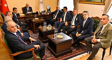 Dervişoğlu, Romanya-Türkiye Ticaret ve Sanayi Odası Başkanı Atalay ile görüştü