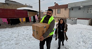 Diyarbakır’da kış koşullarından etkilenen hanelere gıda desteği